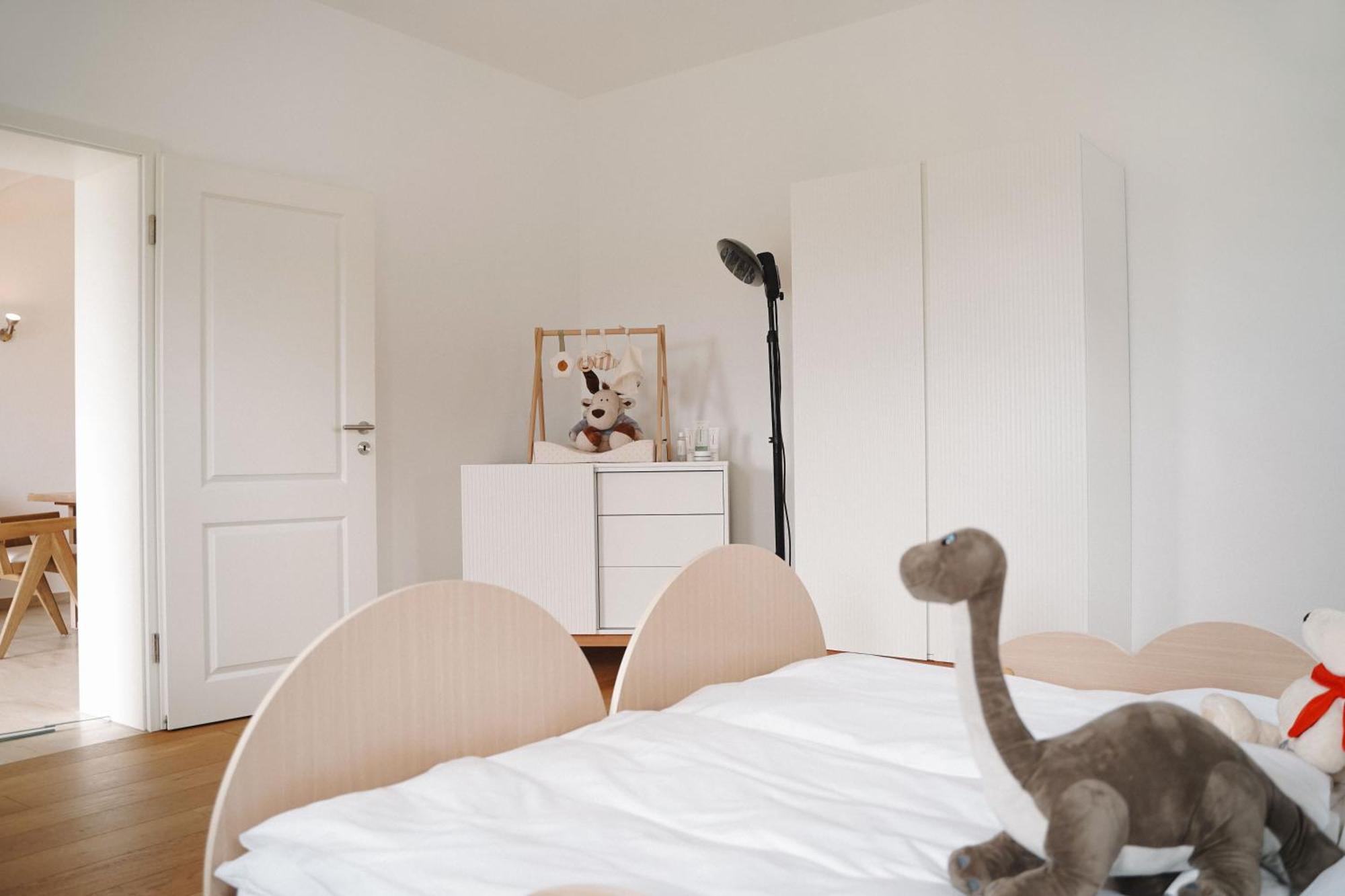 Black Horse Family Apartment - Barrierearm - Pfotenglueck - Familienzeit By Loewenherz Homes Stephanskirchen Eksteriør bilde