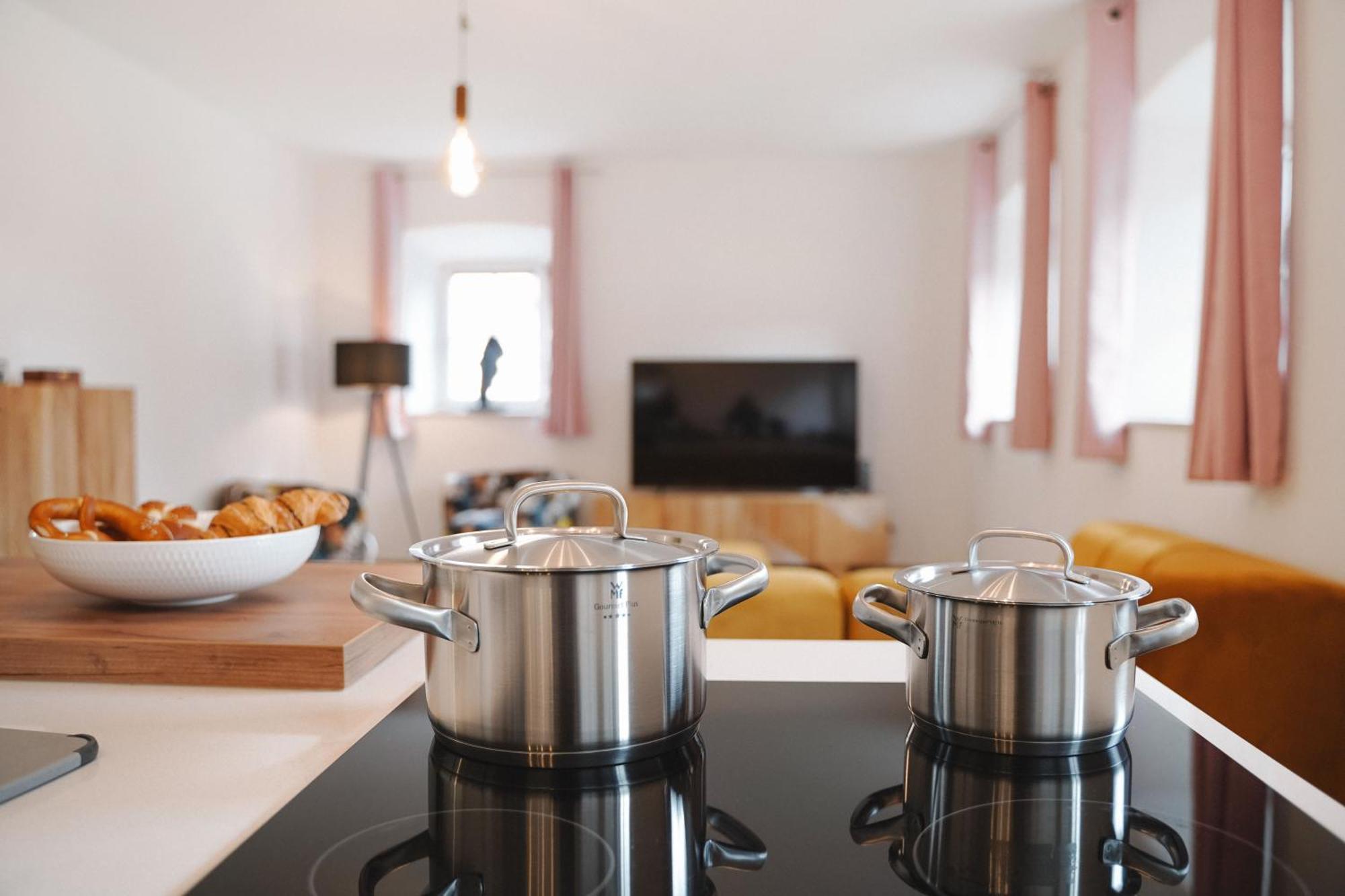 Black Horse Family Apartment - Barrierearm - Pfotenglueck - Familienzeit By Loewenherz Homes Stephanskirchen Eksteriør bilde
